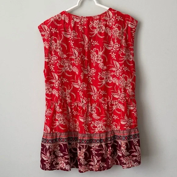 beachlunchlounge Red Floral Sleeveless Tunic with Printed Hem - Picture 3 of 5